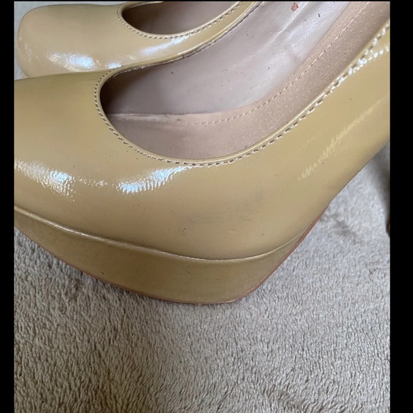 Steve Madden Bevv Platform Heels - Picture 4 of 8